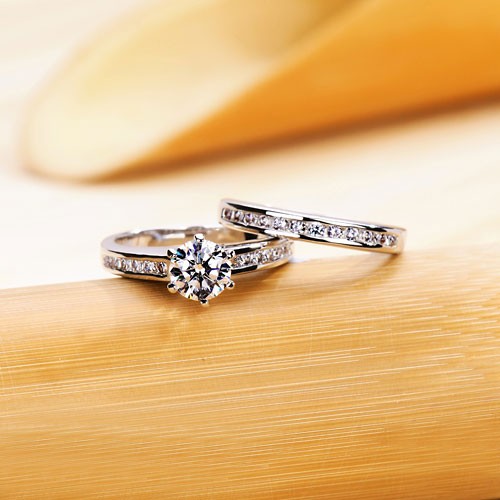 0 8 Ct Brilliant Cut Nscd Synthetic Diamond 950 Sterling Silver Prevnext