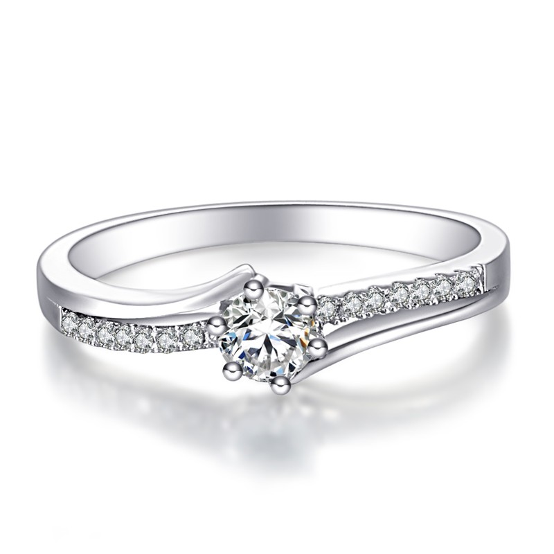 Simple Style And Delicate Smooth S925 Silver Endearing Engagement Ring