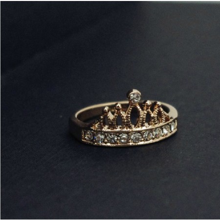 elegant gold rings