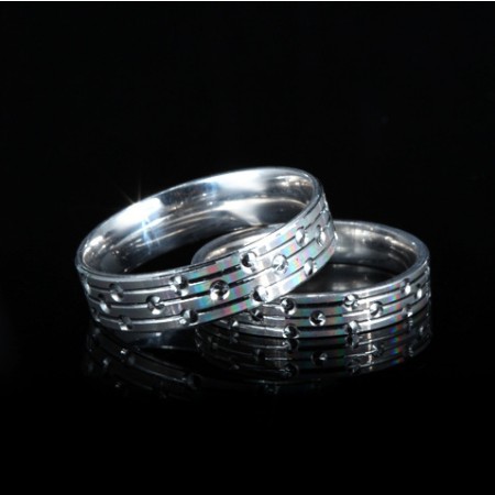 silver rings aesthetic