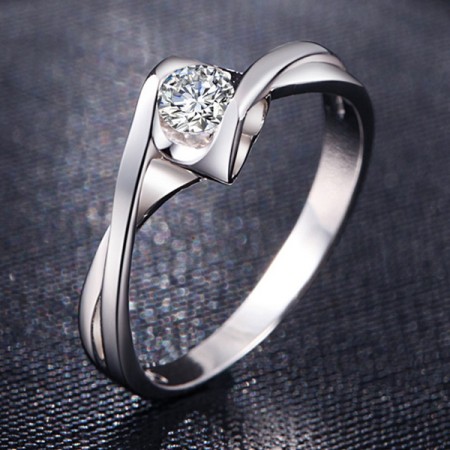 Romantic 925 Sterling Silver CZ Inlaid Heart-shaped Engagement Ring